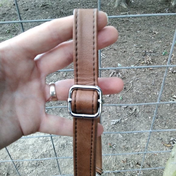 Relic Shoulder Bag - Picture 6 of 7